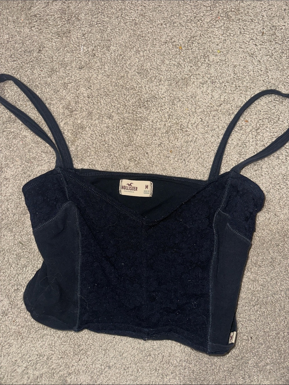 Hollister tank crop